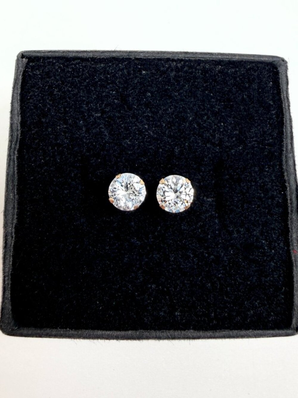 10k Solid Yellow Gold Genuine 5mm CZ Stud Earrings